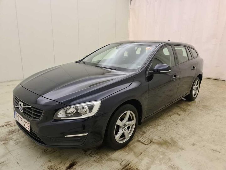 VOLVO V60 2018 yv1fw7481j2397451