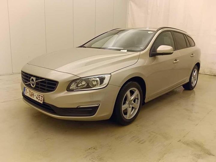 VOLVO V60 2018 yv1fw7481j2398447