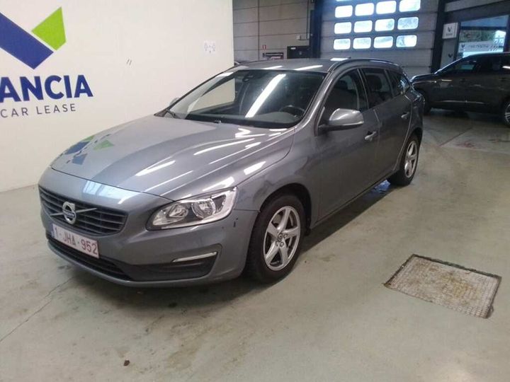 VOLVO V60 2018 yv1fw7481j2400881