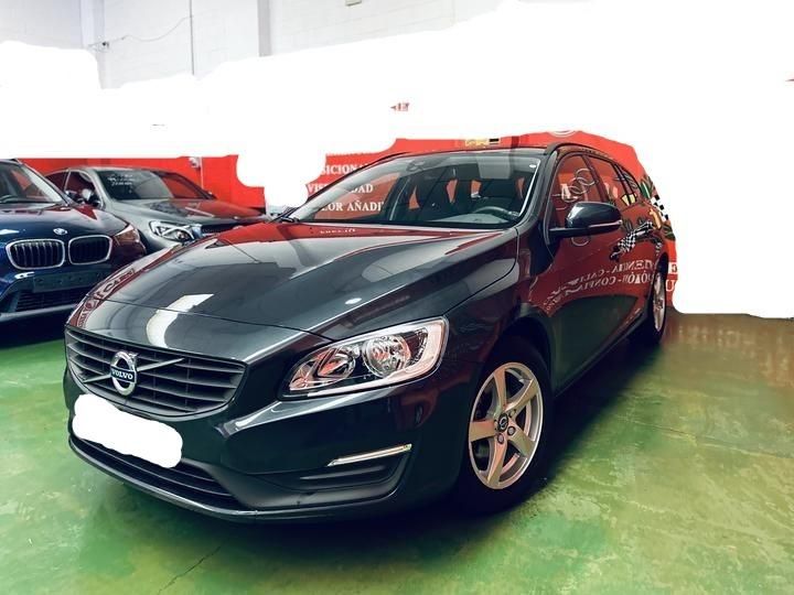 VOLVO V60 2018 yv1fw7481j2408629