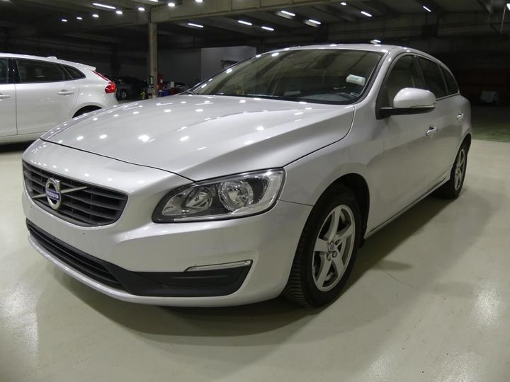 VOLVO V60 2016 yv1fw74c1g1315330