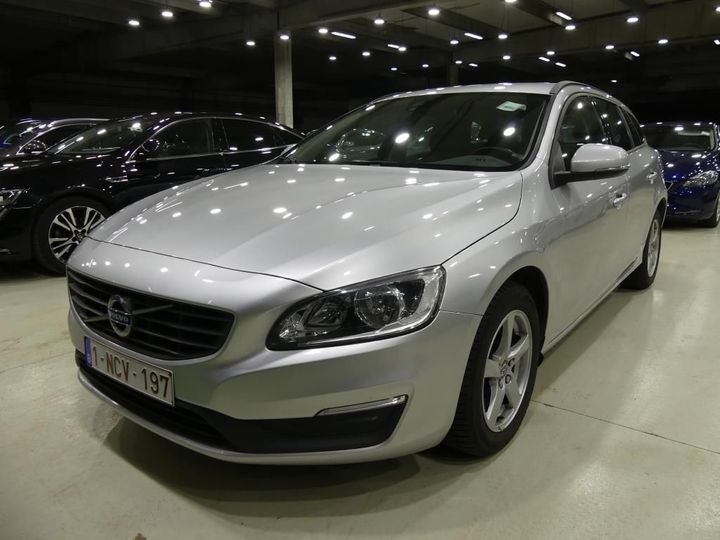 VOLVO V60 2016 yv1fw74c1g1316246