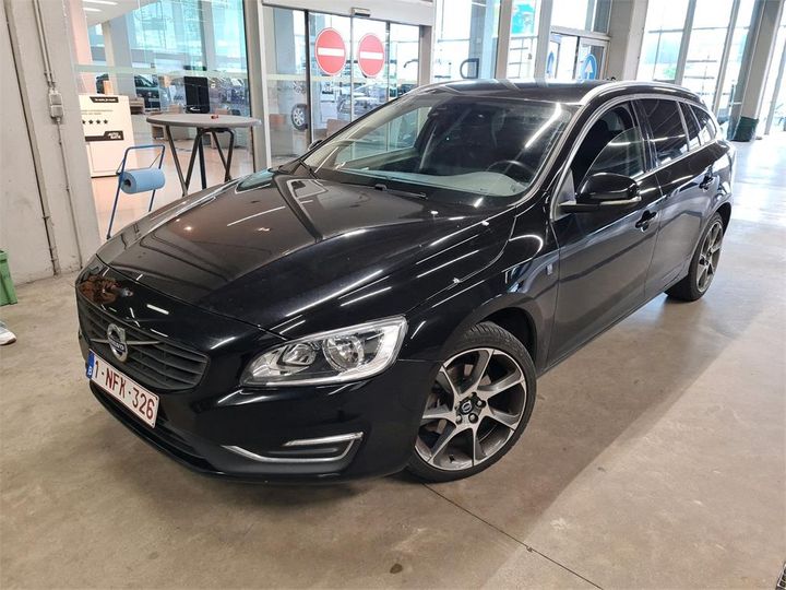 VOLVO V60 2016 yv1fw74c1g1317204