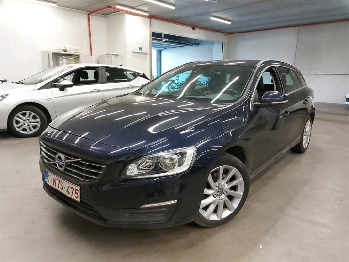 VOLVO V60 2016 yv1fw74c1g1323683