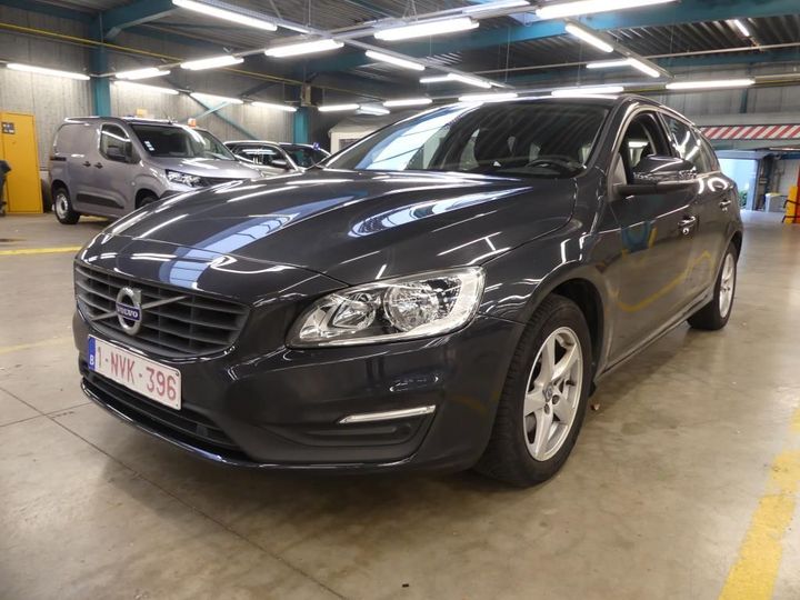 VOLVO V60 2016 yv1fw74c1g1323902