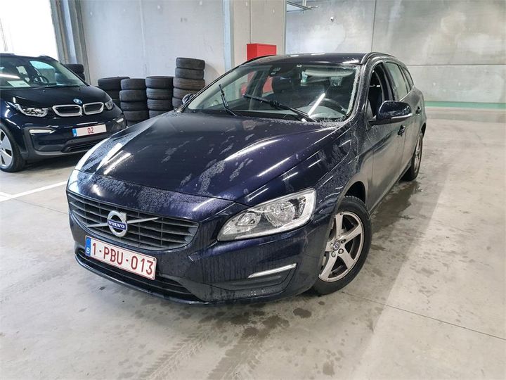 VOLVO V60 2016 yv1fw74c1h1329977