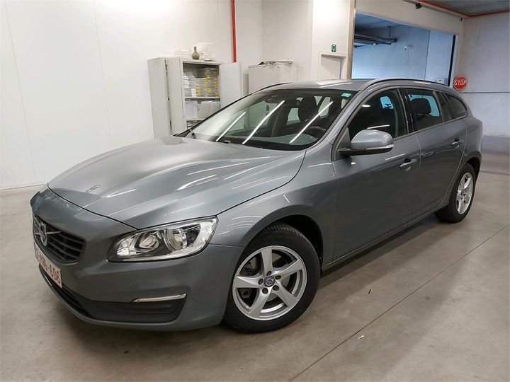 VOLVO V60 2016 yv1fw74c1h1332866