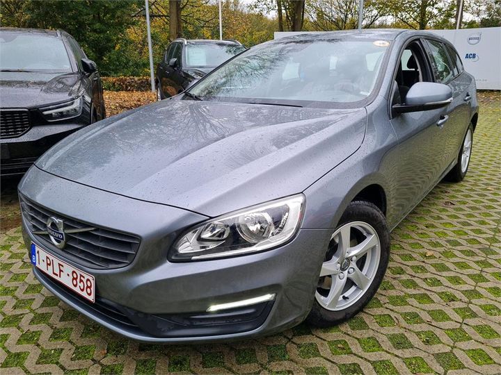 VOLVO V60 2016 yv1fw74c1h1338818