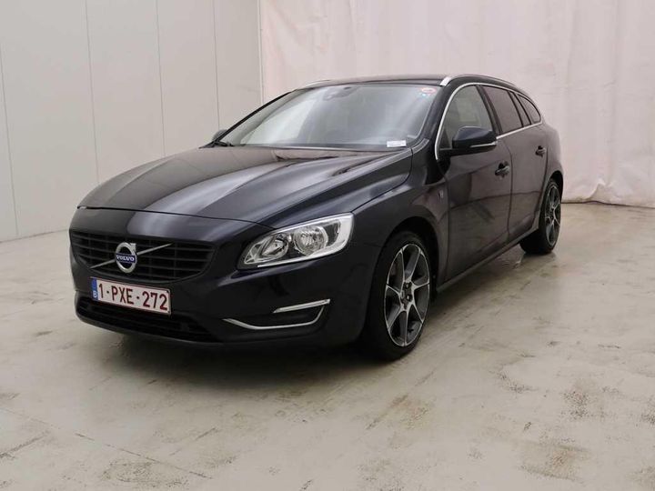 VOLVO V60 2016 yv1fw74c1h1342138