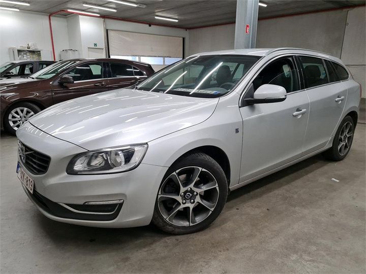 VOLVO V60 2016 yv1fw74c1h1345098