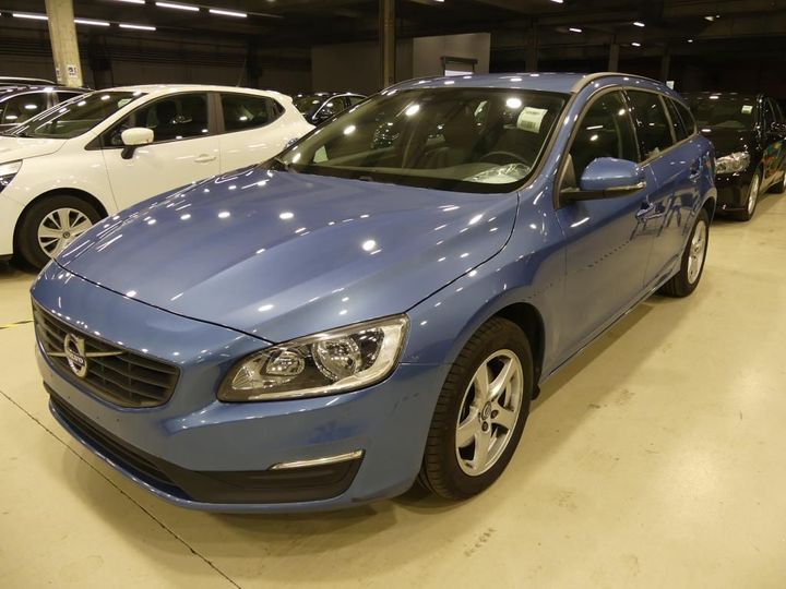 VOLVO V60 2016 yv1fw74c1h1346382