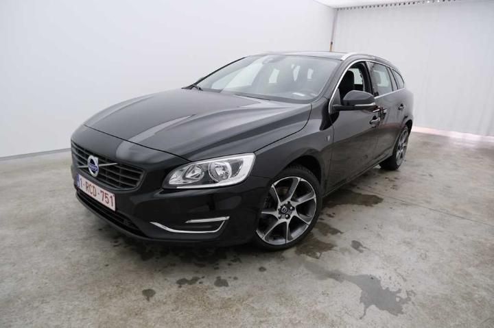 VOLVO V60 &#3911 2016 yv1fw74c1h1349821