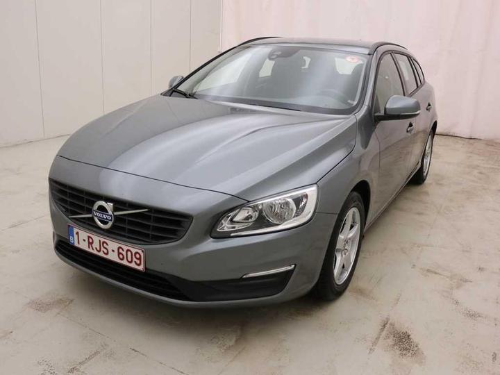 VOLVO V60 2017 yv1fw74c1h1351136