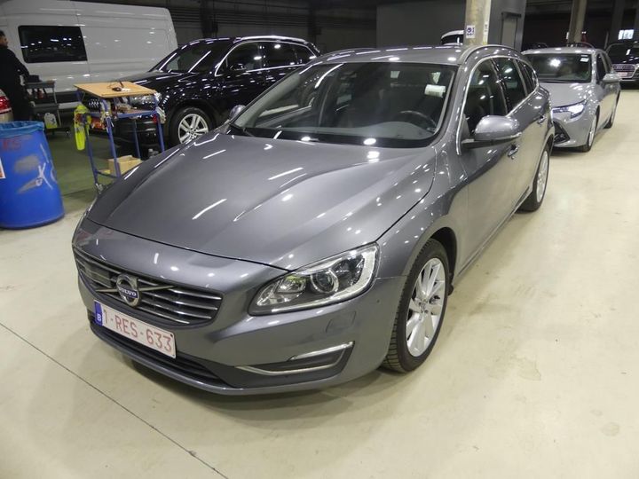 VOLVO V60 2016 yv1fw74c1h1352998