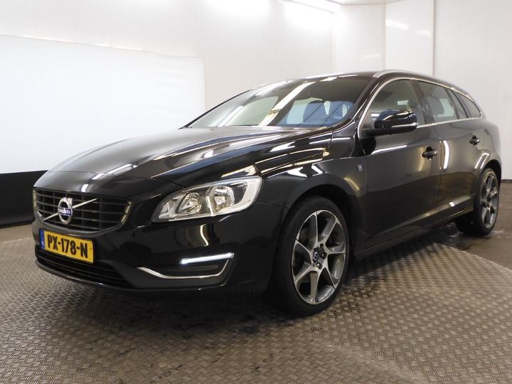 VOLVO V60 2016 yv1fw74c1h1353207