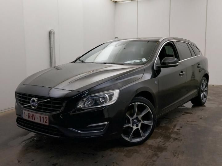 VOLVO V60 2017 yv1fw74c1h1354748