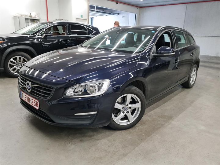 VOLVO V60 2017 yv1fw74c1h1355351