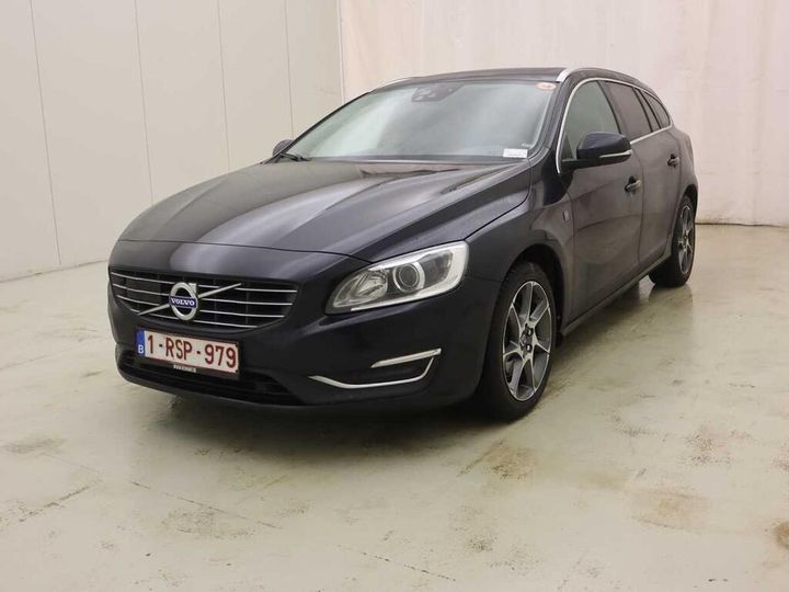 VOLVO V60 2017 yv1fw74c1h1360259