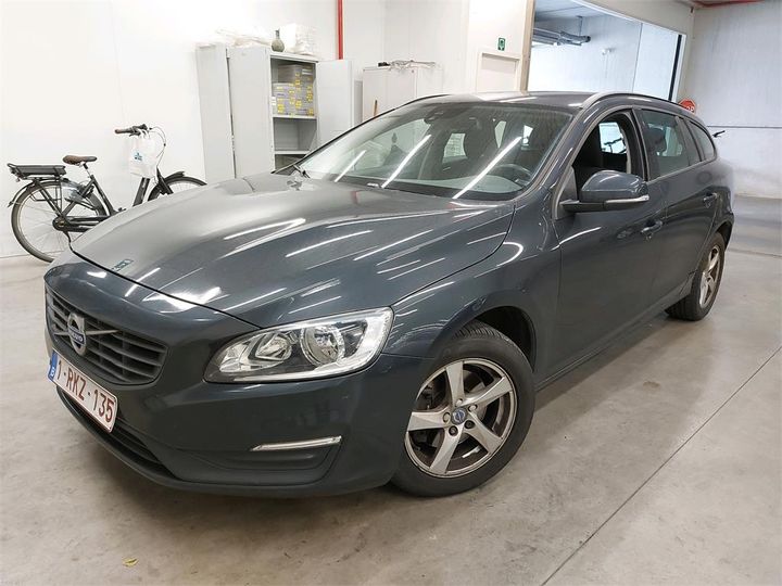 VOLVO V60 2017 yv1fw74c1h1360457