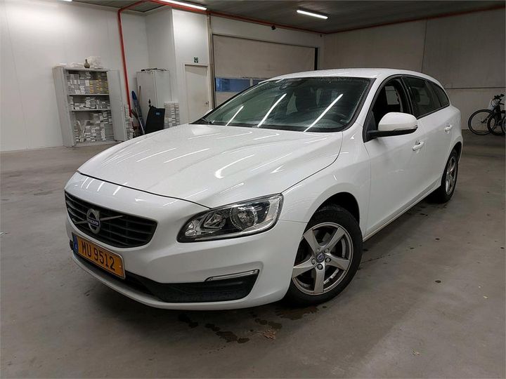 VOLVO V60 2017 yv1fw74c1h1369377