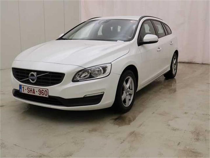 VOLVO V60 2017 yv1fw74c1j2375266