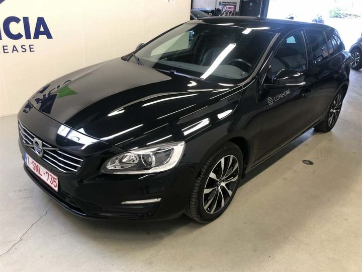 VOLVO V60 2017 yv1fw74c1j2376615