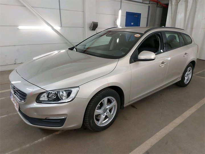 VOLVO V60 2017 yv1fw74c1j2378904