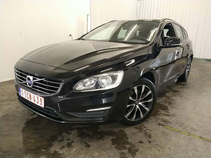 VOLVO V60 2017 yv1fw74c1j2382421