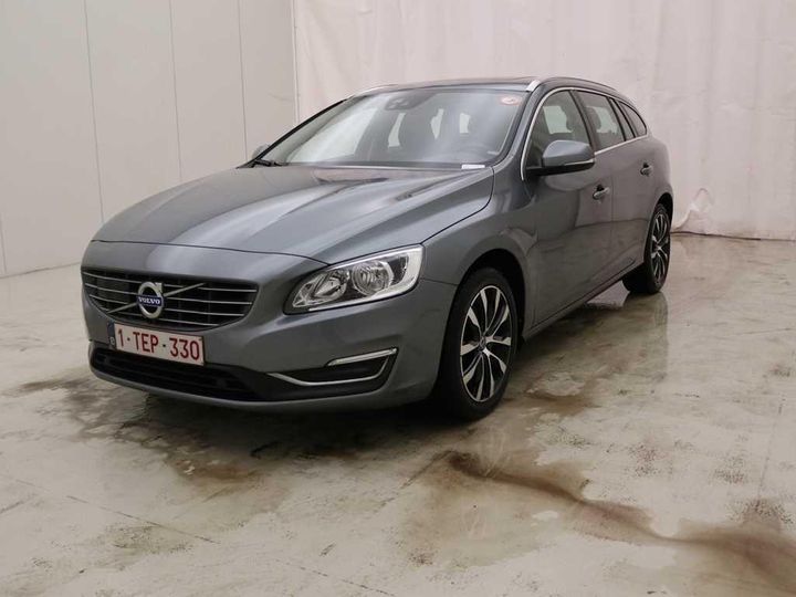 VOLVO V60 2017 yv1fw74c1j2384785