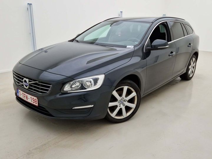 VOLVO V60 2017 yv1fw74c1j2385337