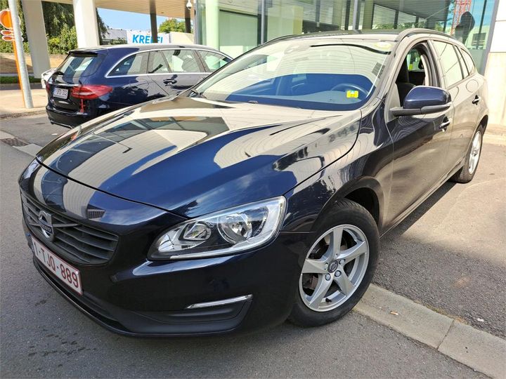 VOLVO V60 2017 yv1fw74c1j2389104