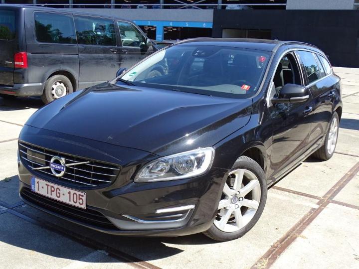 VOLVO V60 2017 yv1fw74c1j2390211