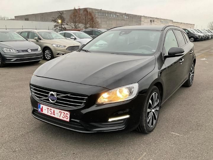 VOLVO V60 ESTATE 2018 yv1fw74c1j2391801