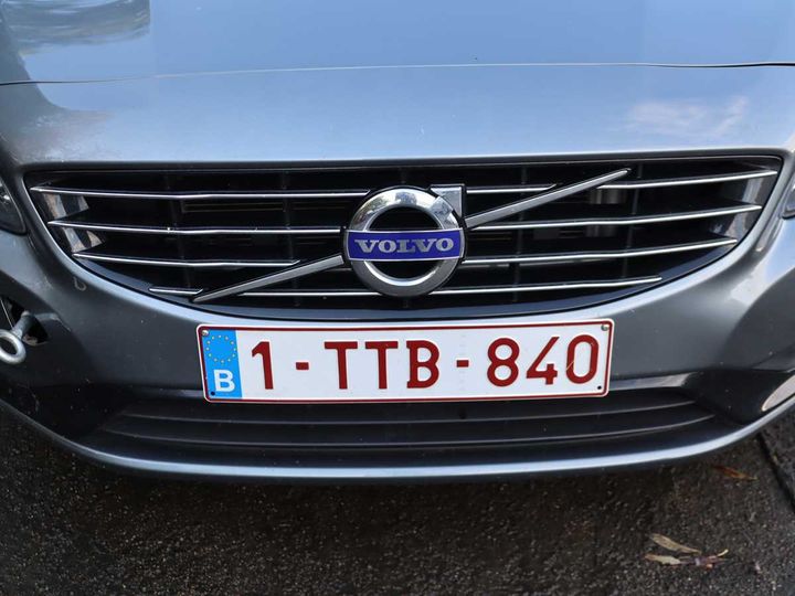 VOLVO V60 2018 yv1fw74c1j2397522