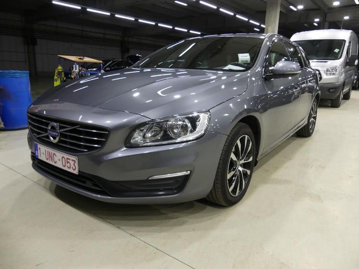 VOLVO V60 2018 yv1fw74c1j2401974