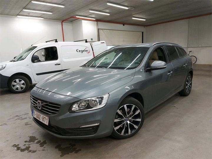 VOLVO V60 2018 yv1fw74c1j2402381