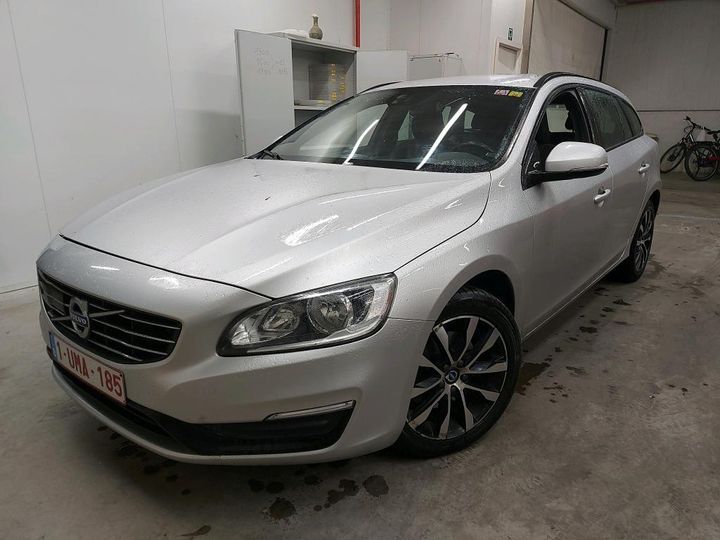 VOLVO V60 2018 yv1fw74c1j2405820