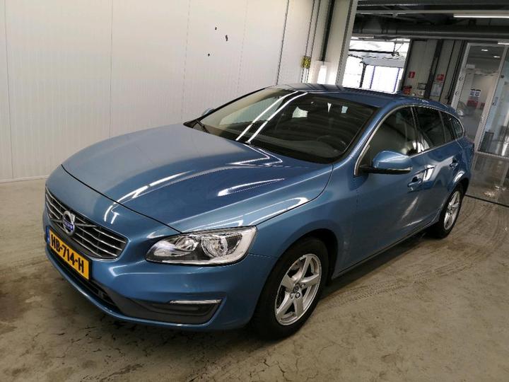 VOLVO V60 2015 yv1fw7880g1299070