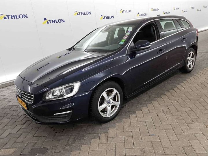 VOLVO V60 2017 yv1fw7880h1372620