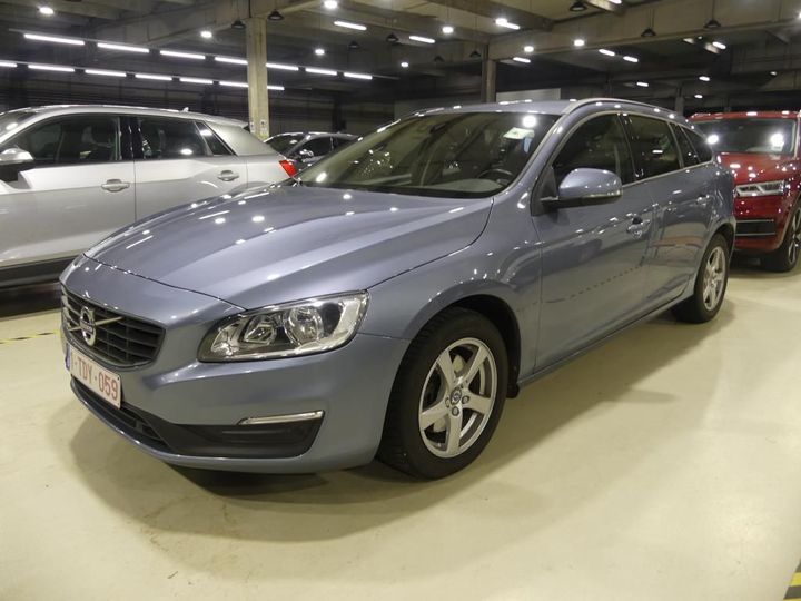 VOLVO V60 2017 yv1fw7880j2382640