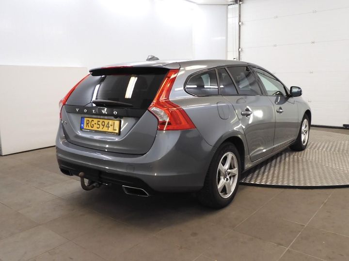 VOLVO V60 2017 yv1fw7880j2387958