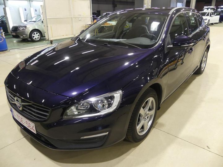 VOLVO V60 2018 yv1fw7880j2396237