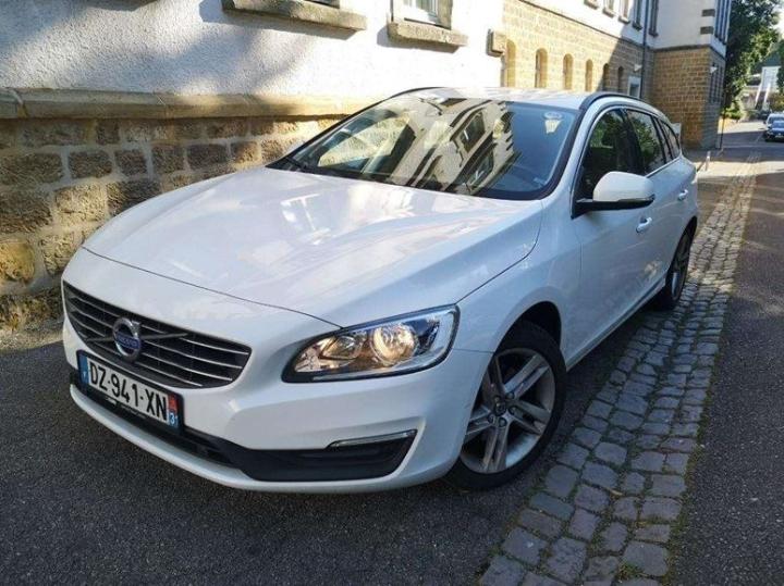 VOLVO V60 2016 yv1fw78c0g1319022