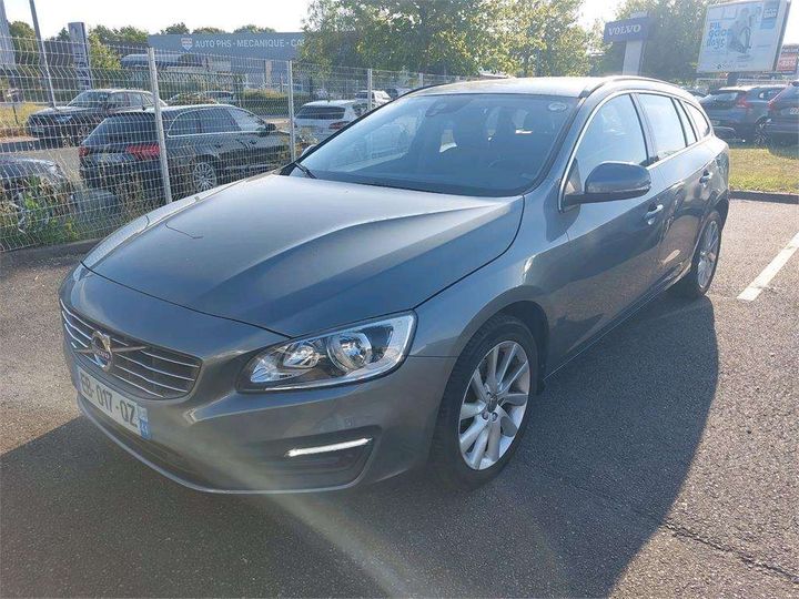 VOLVO V60 BREAK 2016 yv1fw78c0g1323088