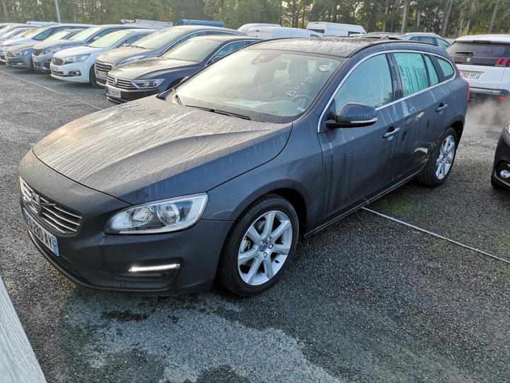 VOLVO V60 2017 yv1fw78c0j2380088