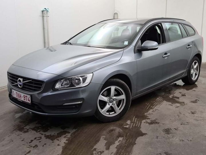 VOLVO V60 2017 yv1fw78c0j2389610