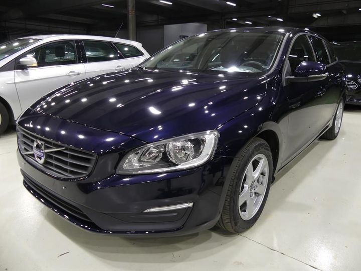 VOLVO V60 2017 yv1fw78c0j2391683