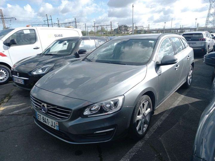 VOLVO V60 BREAK 2018 yv1fw78c0j2394807