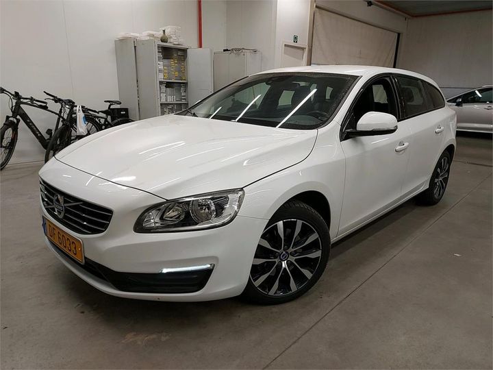 VOLVO V60 2018 yv1fw78c0j2400460