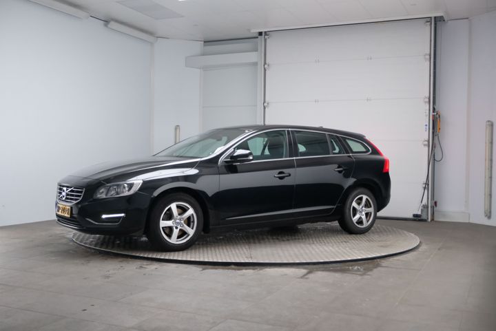 VOLVO V60 2015 yv1fw7980g1310706